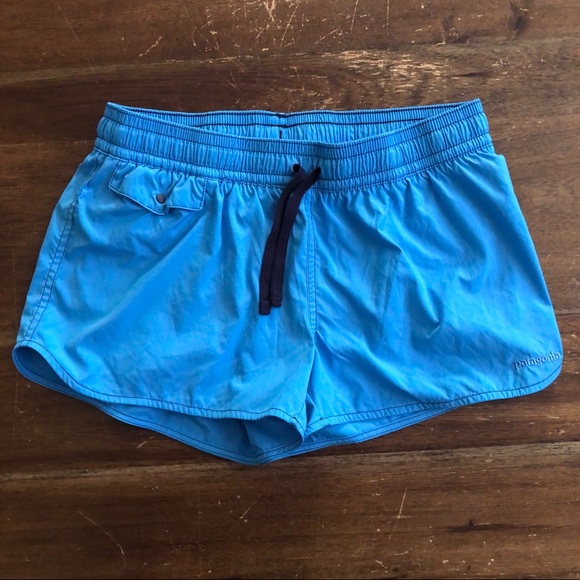 Patagonia Pants - Patagonia Women's Shorts Blue  Drawstring Snap Pockets 100% Polyester Size 6